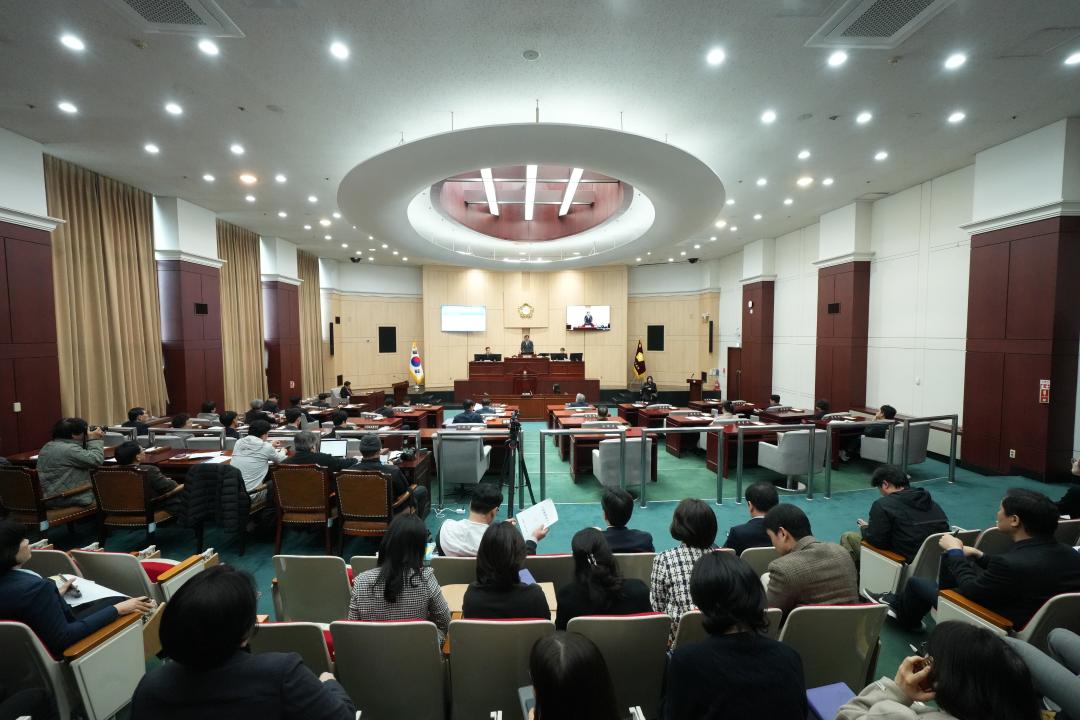 '제350회 임시회 본회의 구정질문' 게시글의 사진(1) '20260320 제350회 임시회 본회의 구정질문 (988).jpg'