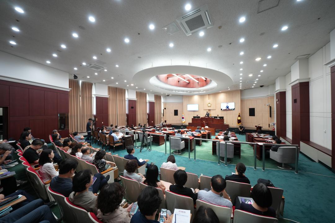 '동대문구의회, 제345회 임시회 폐회' 게시글의 사진(1) 'DSC08721.jpg'