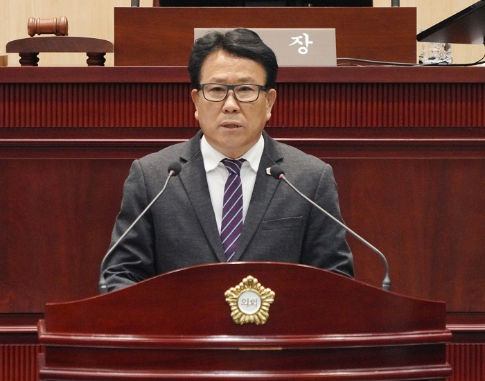 동대문구의회 서정인 복지건설위원장 사진